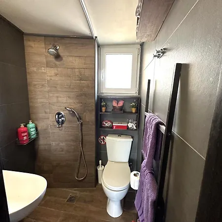 αfrodite! Roof Studio--wonderful View Apartment Athens