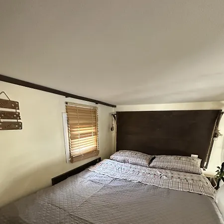 Apartment αfrodite! Roof Studio--wonderful View Athens